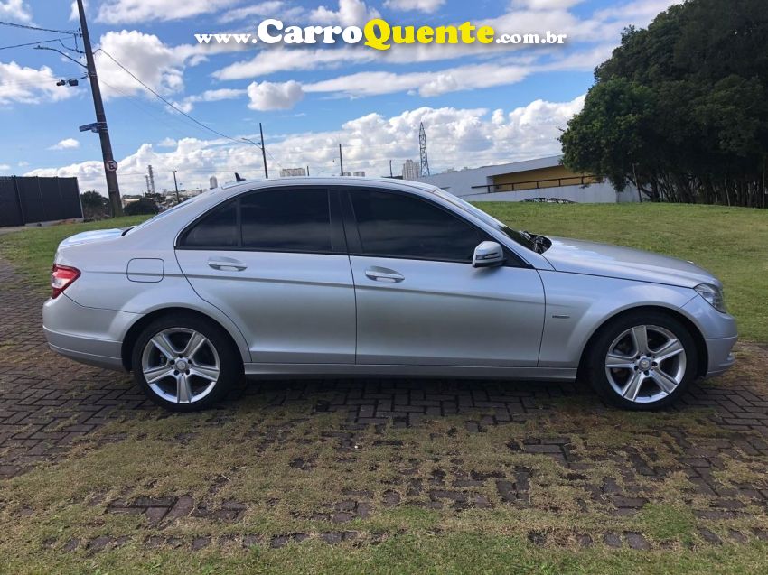 Mercedes-Benz C 180 1.8 CGI CLASSIC 16V GASOLINA 4P AUTOMÁTICO - Loja