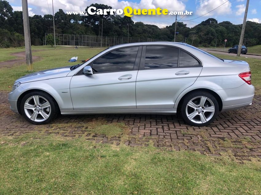 Mercedes-Benz C 180 1.8 CGI CLASSIC 16V GASOLINA 4P AUTOMÁTICO - Loja