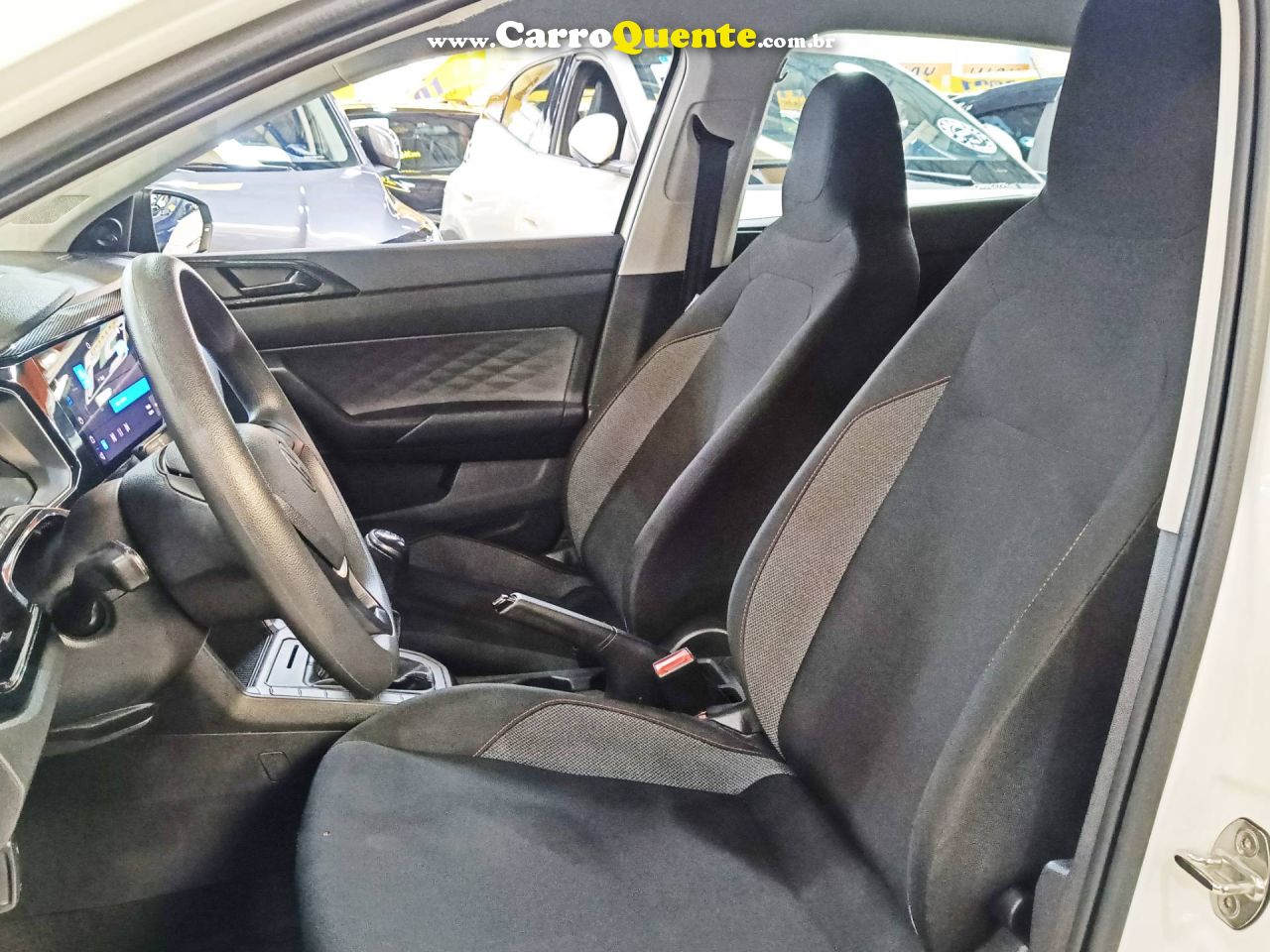 VOLKSWAGEN POLO 1.0 MPI TRACK 2025 - Loja