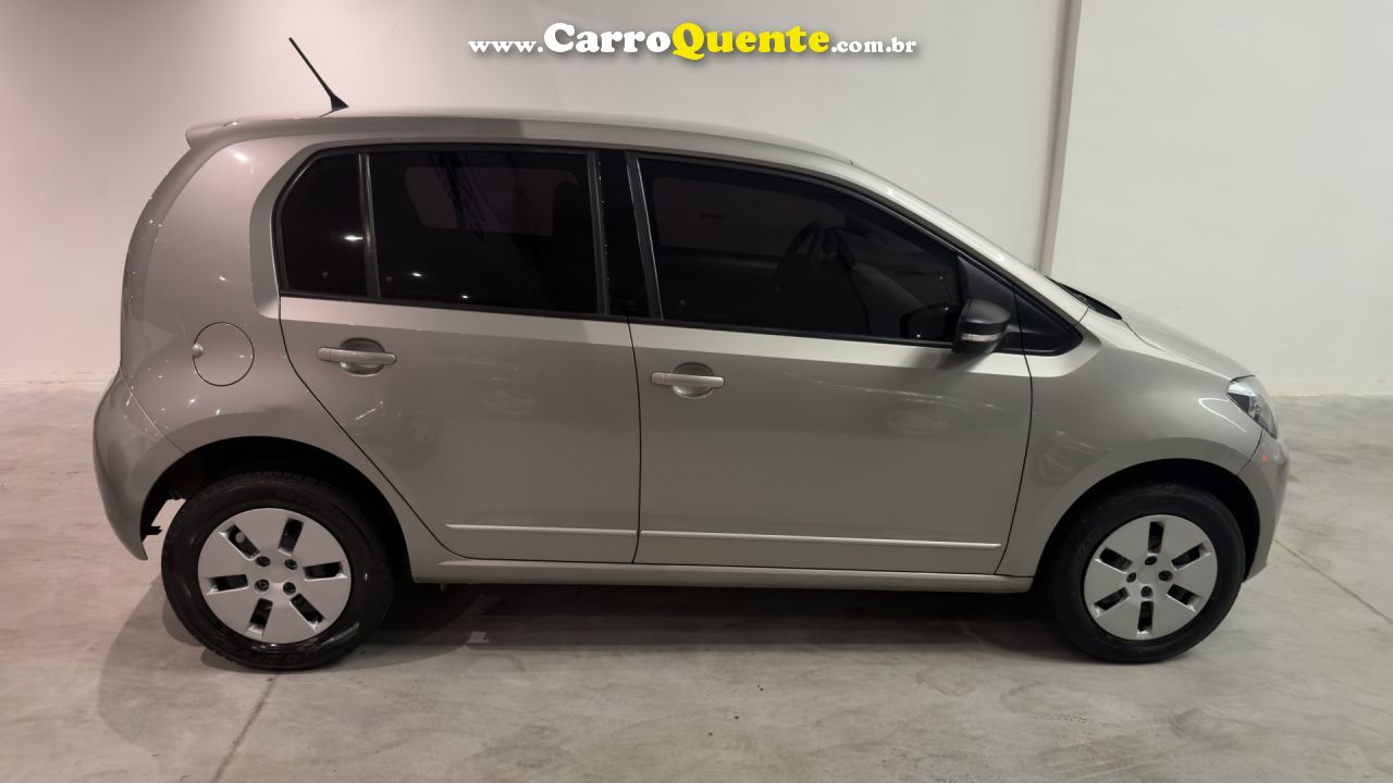 VOLKSWAGEN   UP! MOVE I MOTION 1.0 T. FLEX 12V 5P   PRATA 2015 1.0 FLEX - Loja