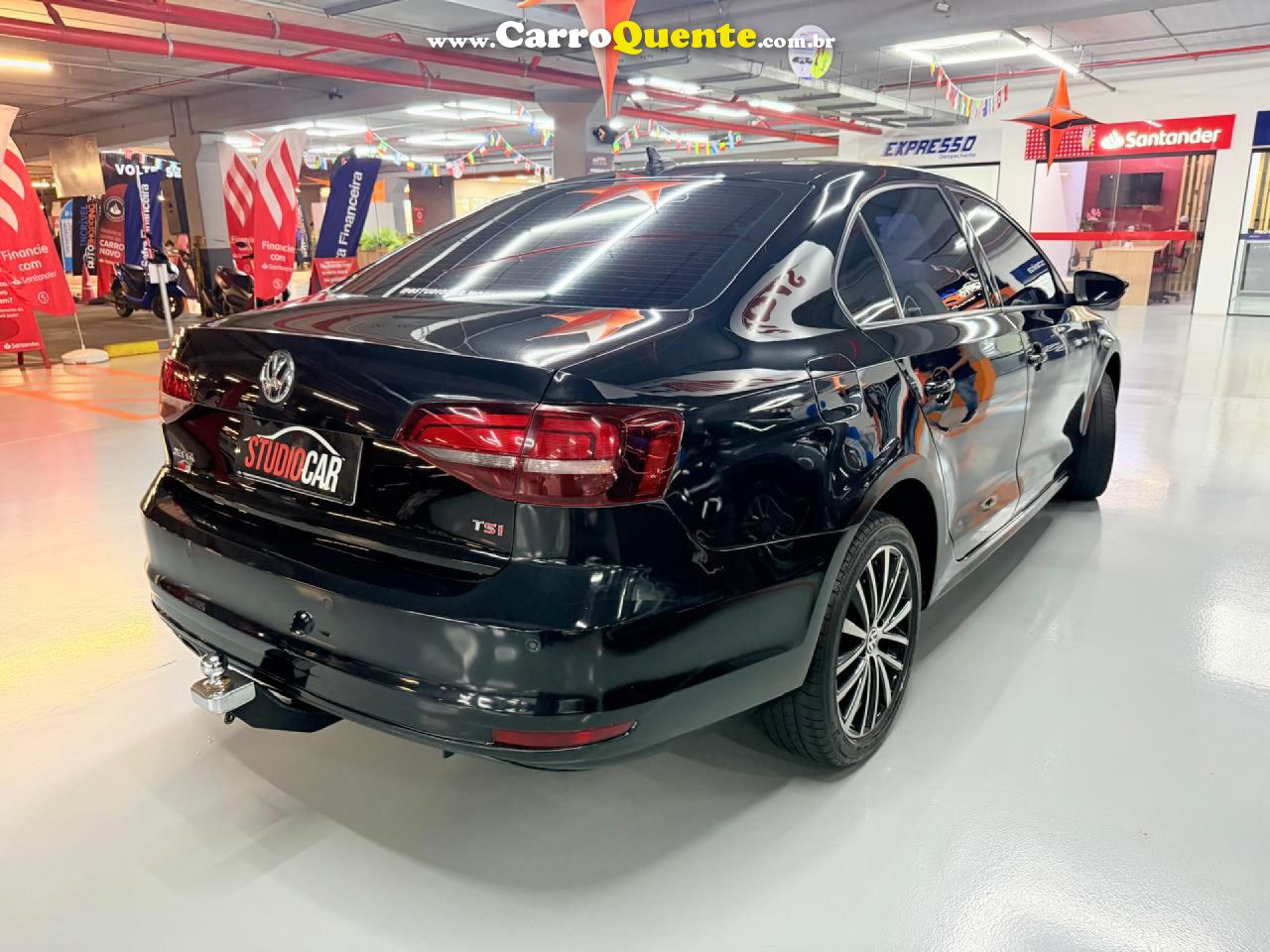 VOLKSWAGEN   JETTA COMFORTLINE 1.4 TSI 16V 4P AUT.   PRETO 2016 1.4 GASOLINA - Loja