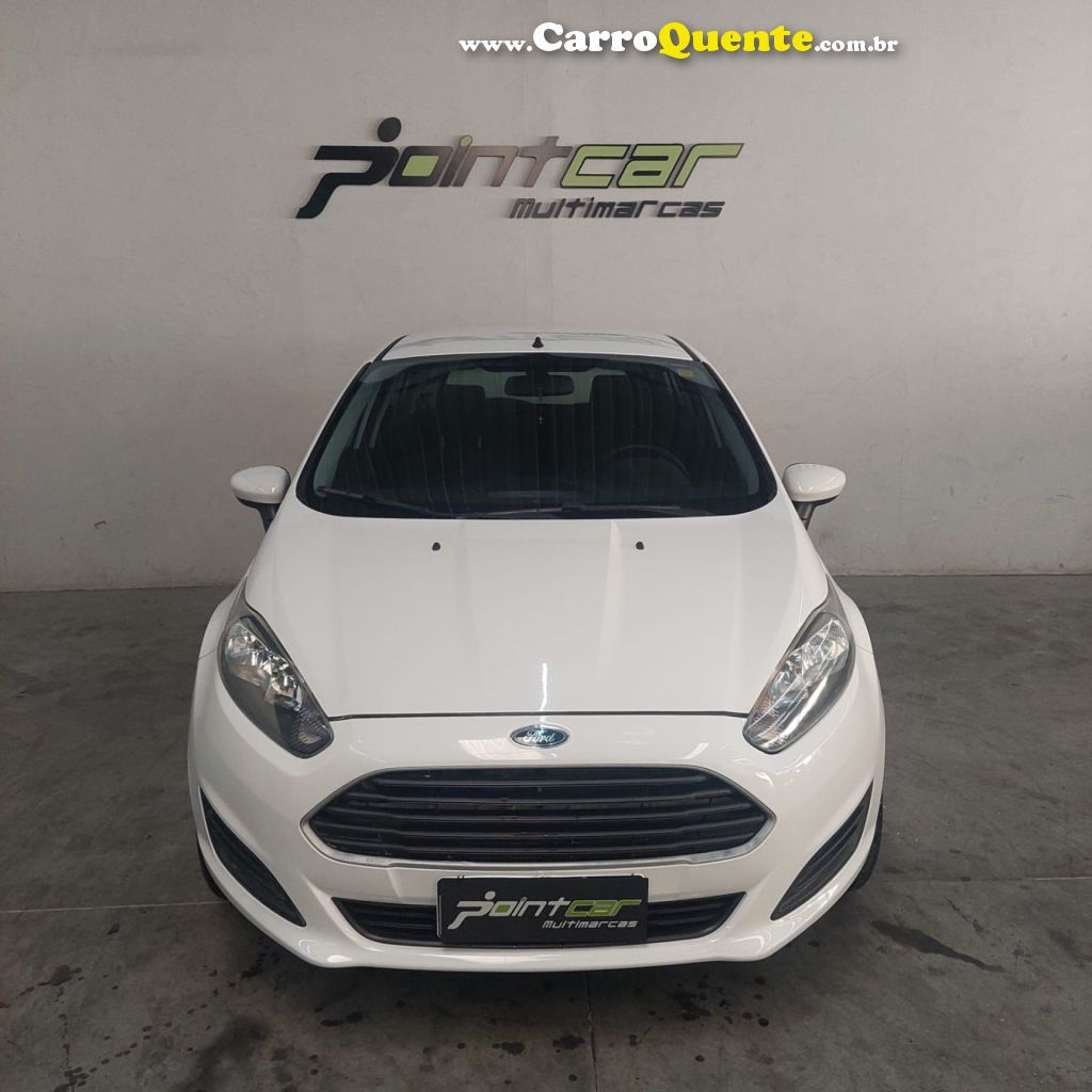 FORD   FIESTA 1.5 16V FLEX MEC. 5P   BRANCO 2016 1.5 FLEX - Loja