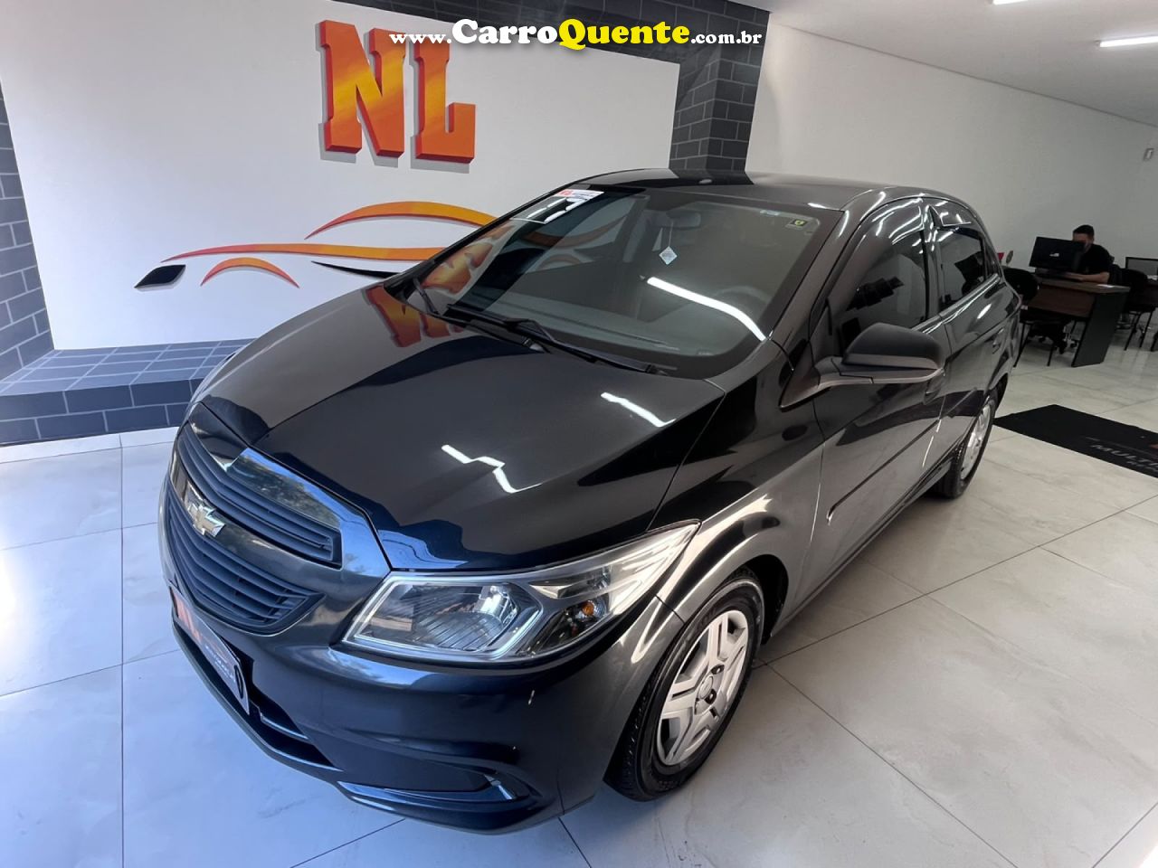 CHEVROLET   ONIX HATCH JOY 1.0 8V FLEX 5P MEC.   CINZA 2017 1.0 FLEX - Loja