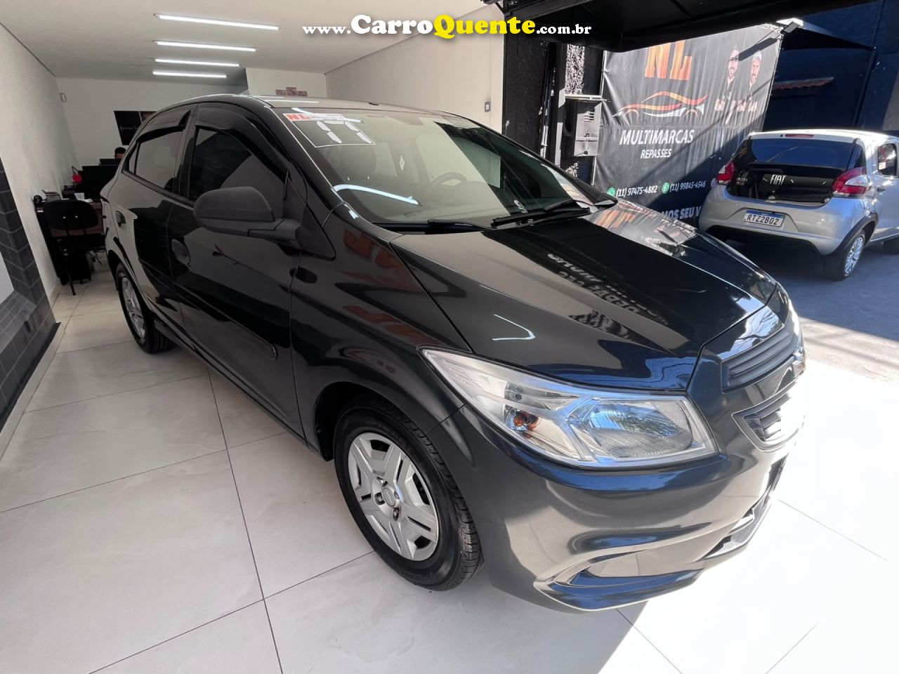 CHEVROLET   ONIX HATCH JOY 1.0 8V FLEX 5P MEC.   CINZA 2017 1.0 FLEX - Loja
