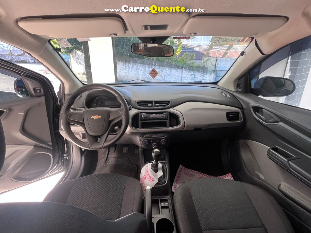 CHEVROLET   ONIX HATCH JOY 1.0 8V FLEX 5P MEC.   CINZA 2017 1.0 FLEX - Loja