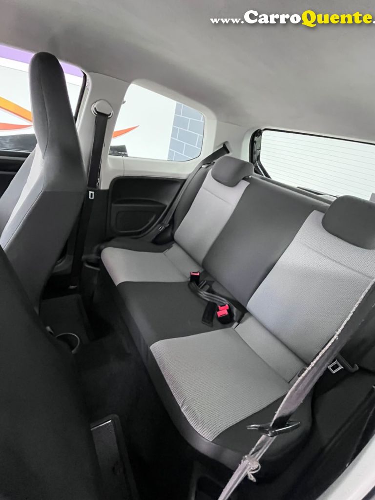 VOLKSWAGEN   UP! TAKE 1.0 T. FLEX 12V 3P   PRETO 2015 1.0 FLEX - Loja