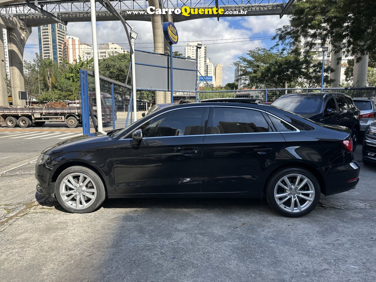 AUDI   A3 SED. AMBITION 2.0 TSFI 220CV S-TRONIC   PRETO 2016 2.0 GASOLINA - Loja