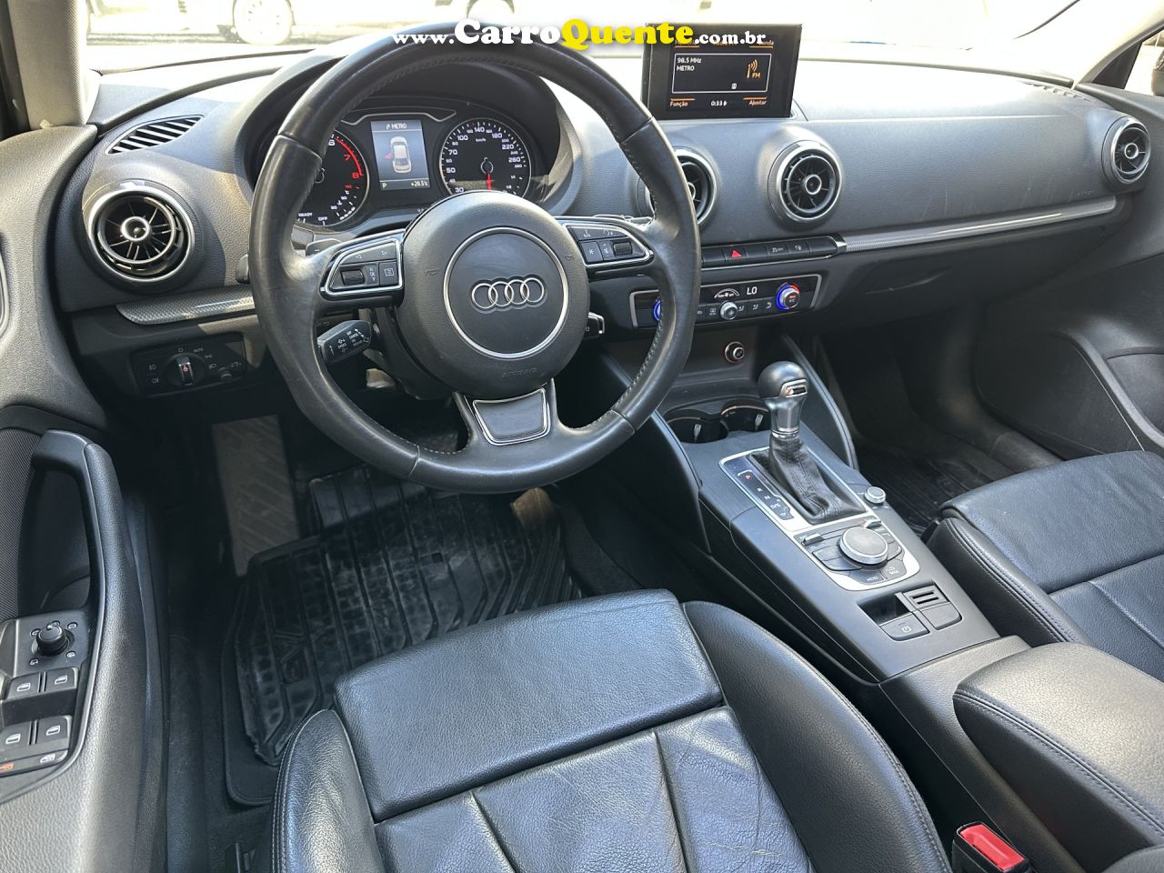 AUDI   A3 SED. AMBITION 2.0 TSFI 220CV S-TRONIC   PRETO 2016 2.0 GASOLINA - Loja