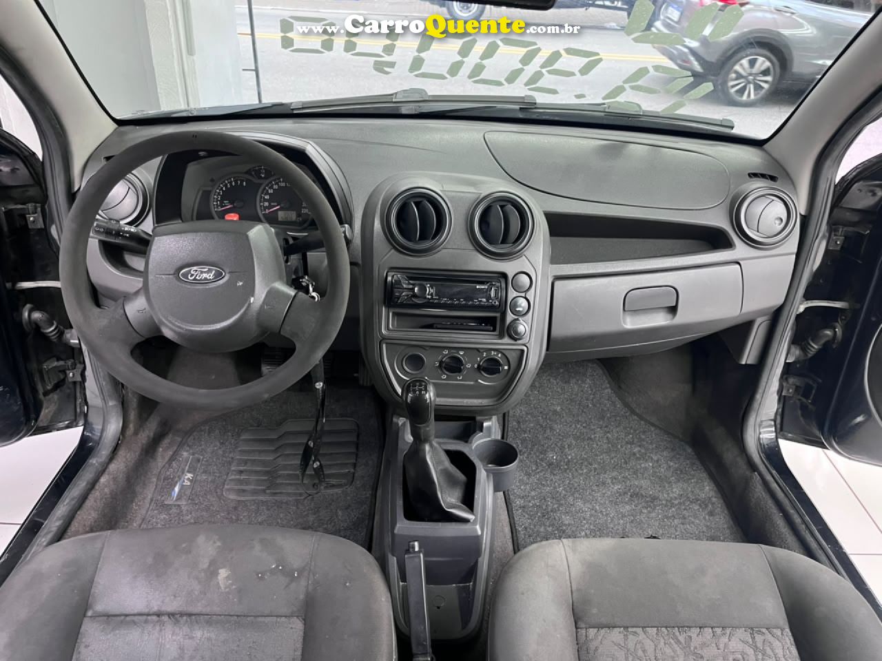 FORD   KA FLEX    PRETO 2010 1.0 FLEX - Loja