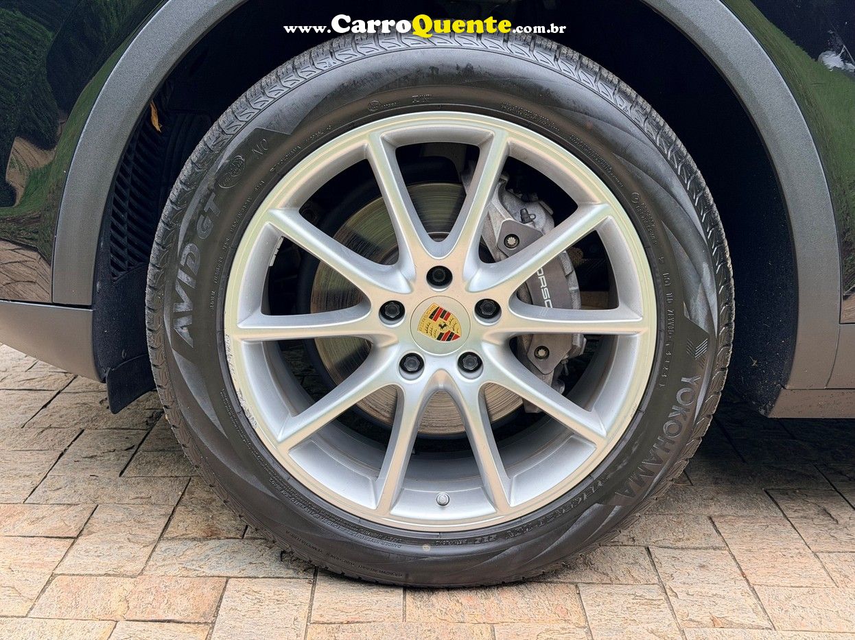 PORSCHE CAYENNE 2.9 V6 S AWD 2019 - Loja