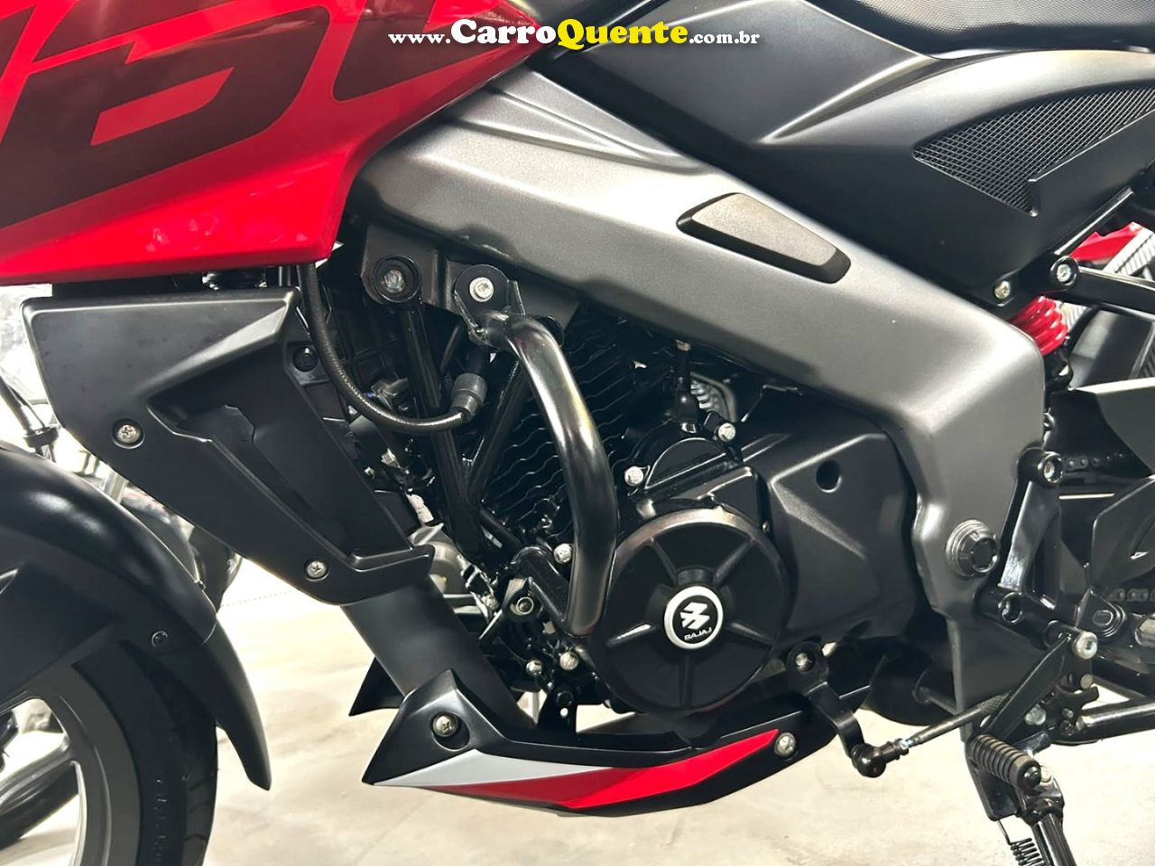 BAJAJ  DOMINAR NS160 2026  Gasolina Manual - Loja