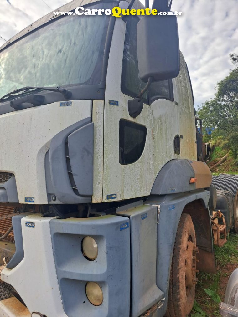 Ford Cargo 2842 CARGO 2842 E Turbo 6x2 - Loja