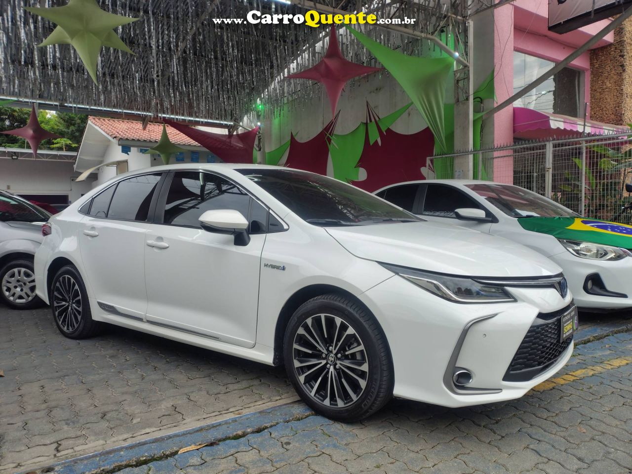 TOYOTA COROLLA 1.8 VVT-I ALTIS PREMIUM HIBRIDO 2024 - Loja