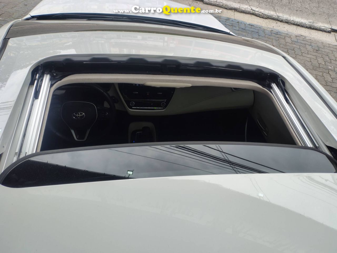 TOYOTA COROLLA 1.8 VVT-I ALTIS PREMIUM HIBRIDO 2024 - Loja