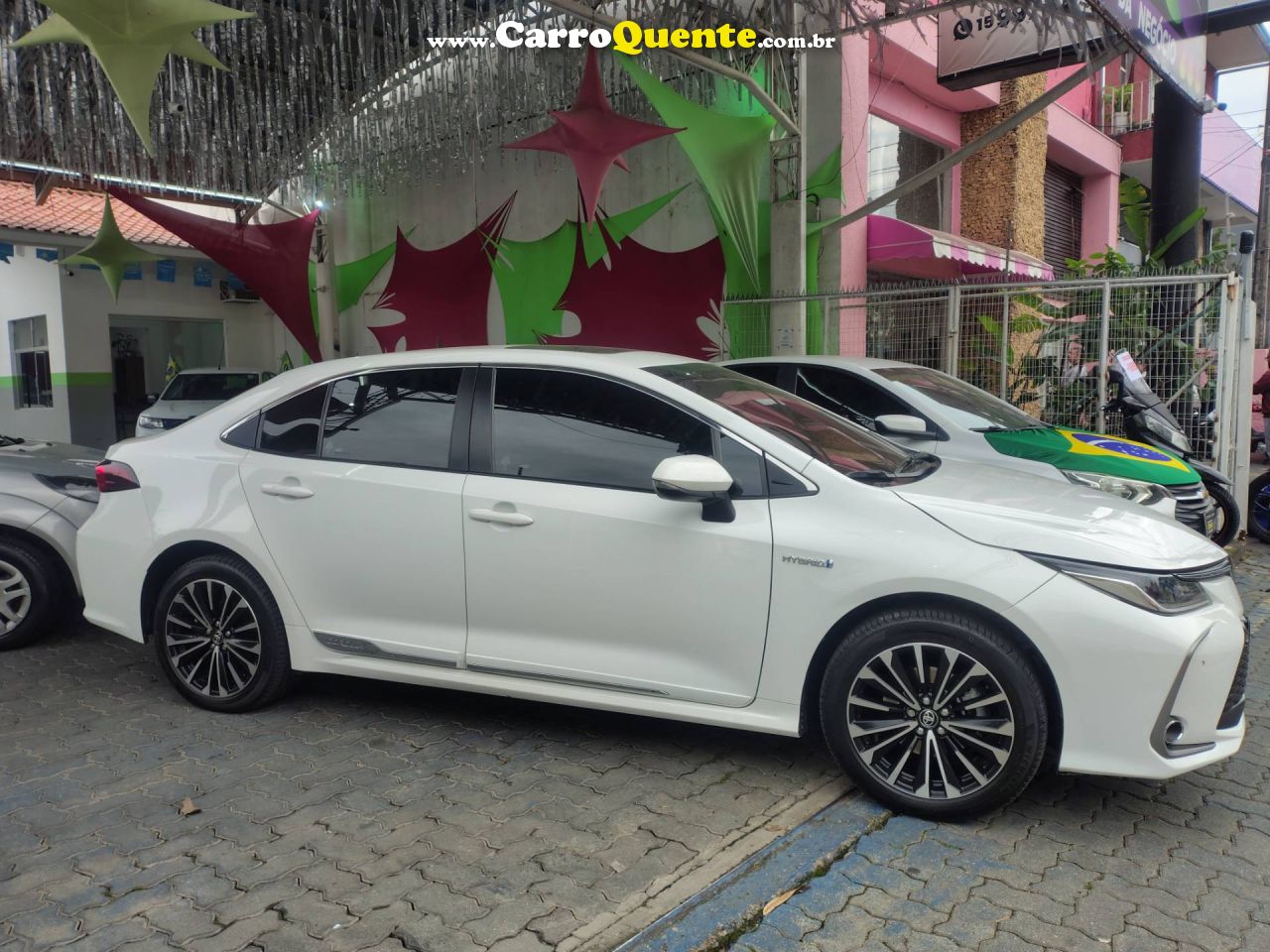 TOYOTA COROLLA 1.8 VVT-I ALTIS PREMIUM HIBRIDO 2024 - Loja