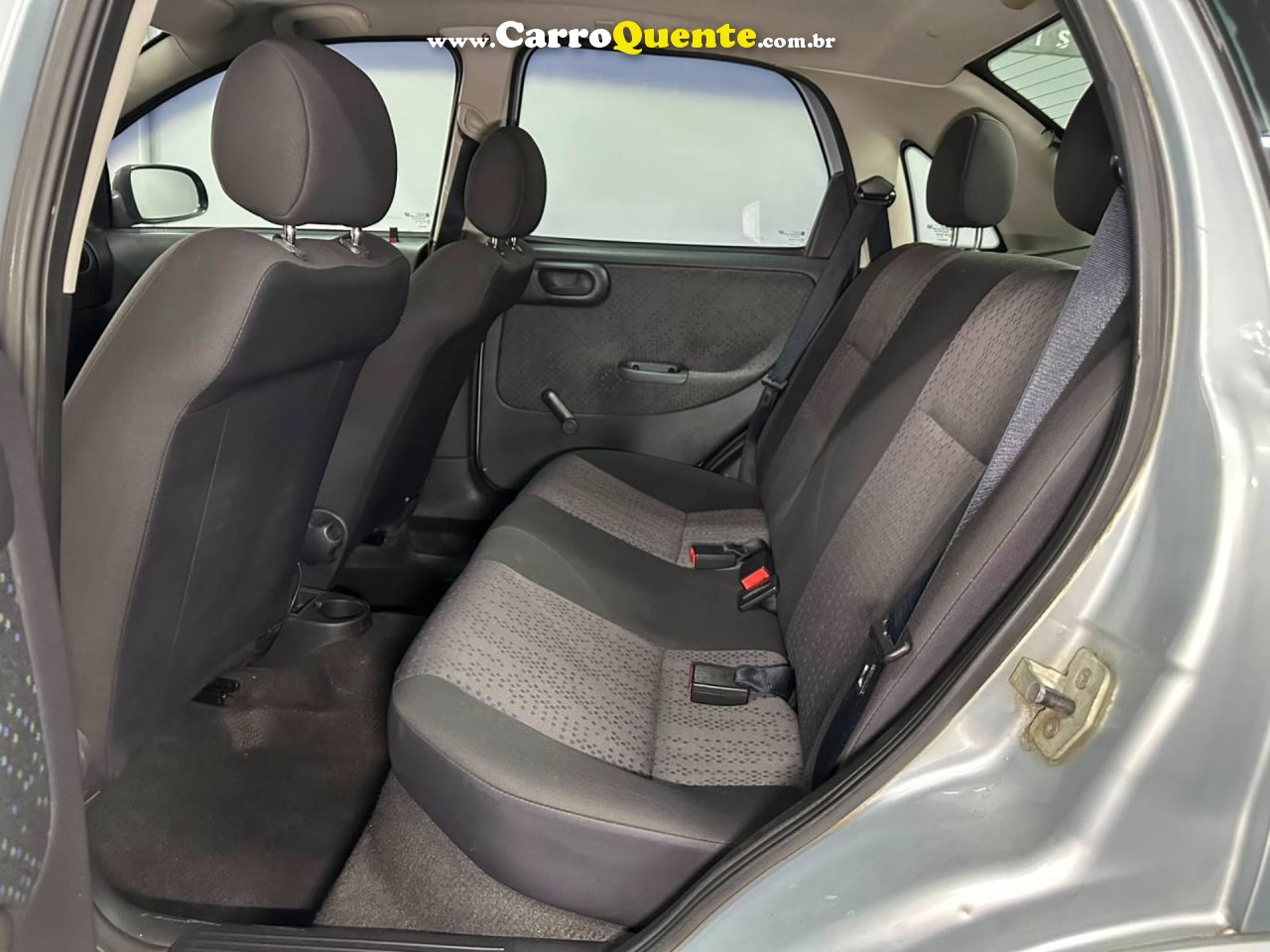 CHEVROLET CORSA 1.4 MPFI MAXX SEDAN 8V 2010 - Loja