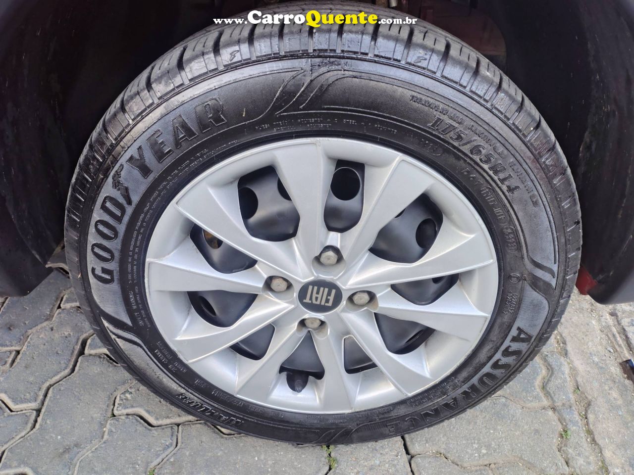 FIAT MOBI 1.0 EVO LIKE 2024 - Loja