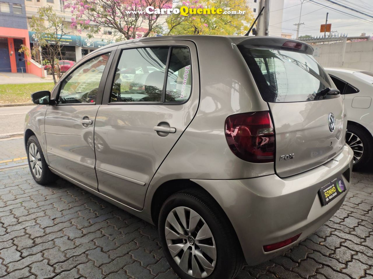 VOLKSWAGEN FOX 1.6 MI 8V 2013 - Loja