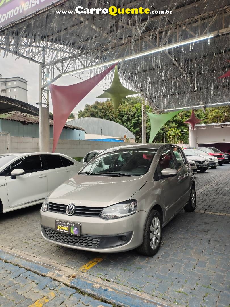 VOLKSWAGEN FOX 1.6 MI 8V 2013 - Loja