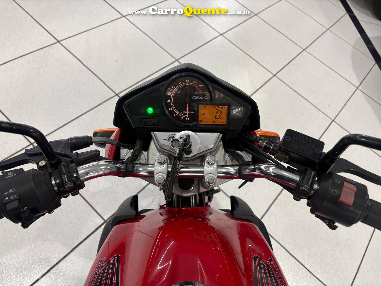 HONDA CB 300R 2011 - Loja