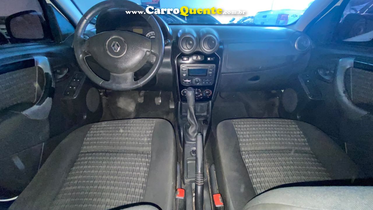 RENAULT   SANDERO PRIVILÈGE HI-FLEX 1.6 8V 5P   BRANCO 2012 1.6 FLEX - Loja