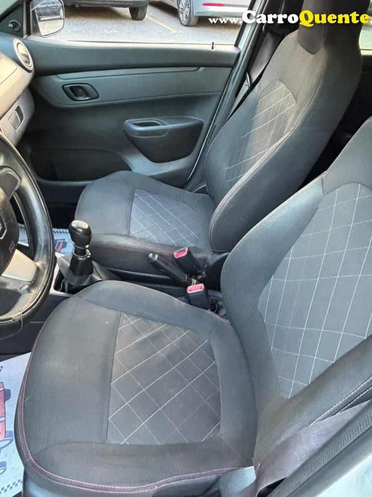 RENAULT   KWID ZEN 1.0 FLEX 12V 5P MEC.   BRANCO 2018 1.0 FLEX - Loja