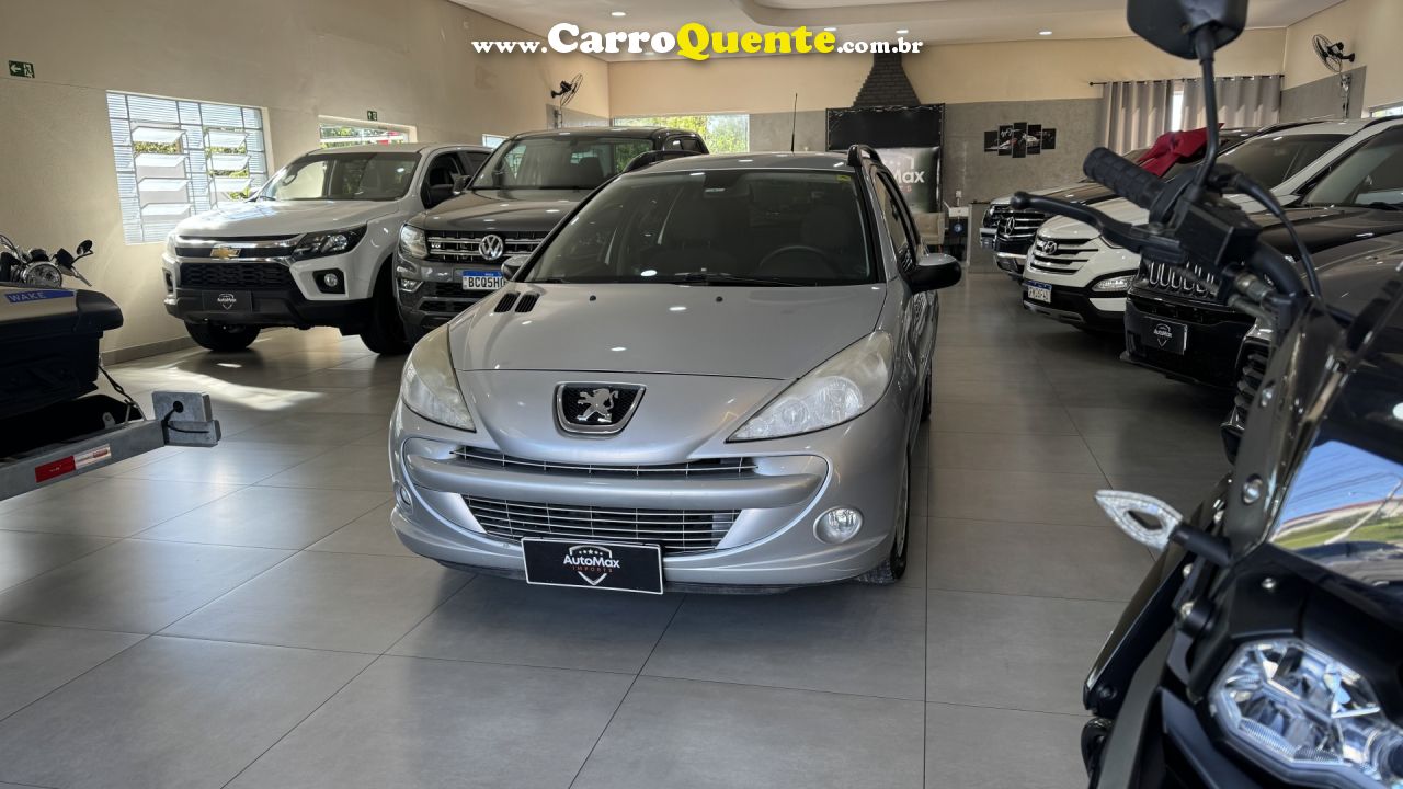 PEUGEOT   207 XR 1.4 FLEX 8V 5P   PRATA 2013 1.4 FLEX - Loja