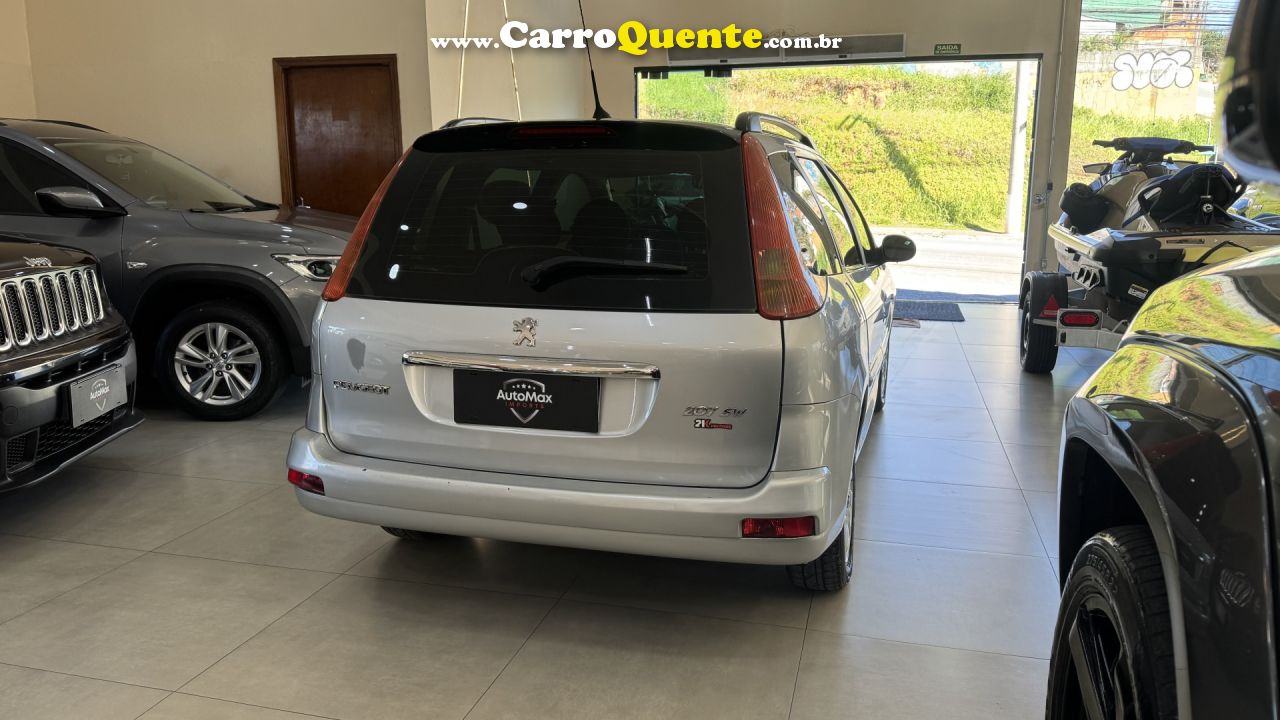 PEUGEOT   207 XR 1.4 FLEX 8V 5P   PRATA 2013 1.4 FLEX - Loja