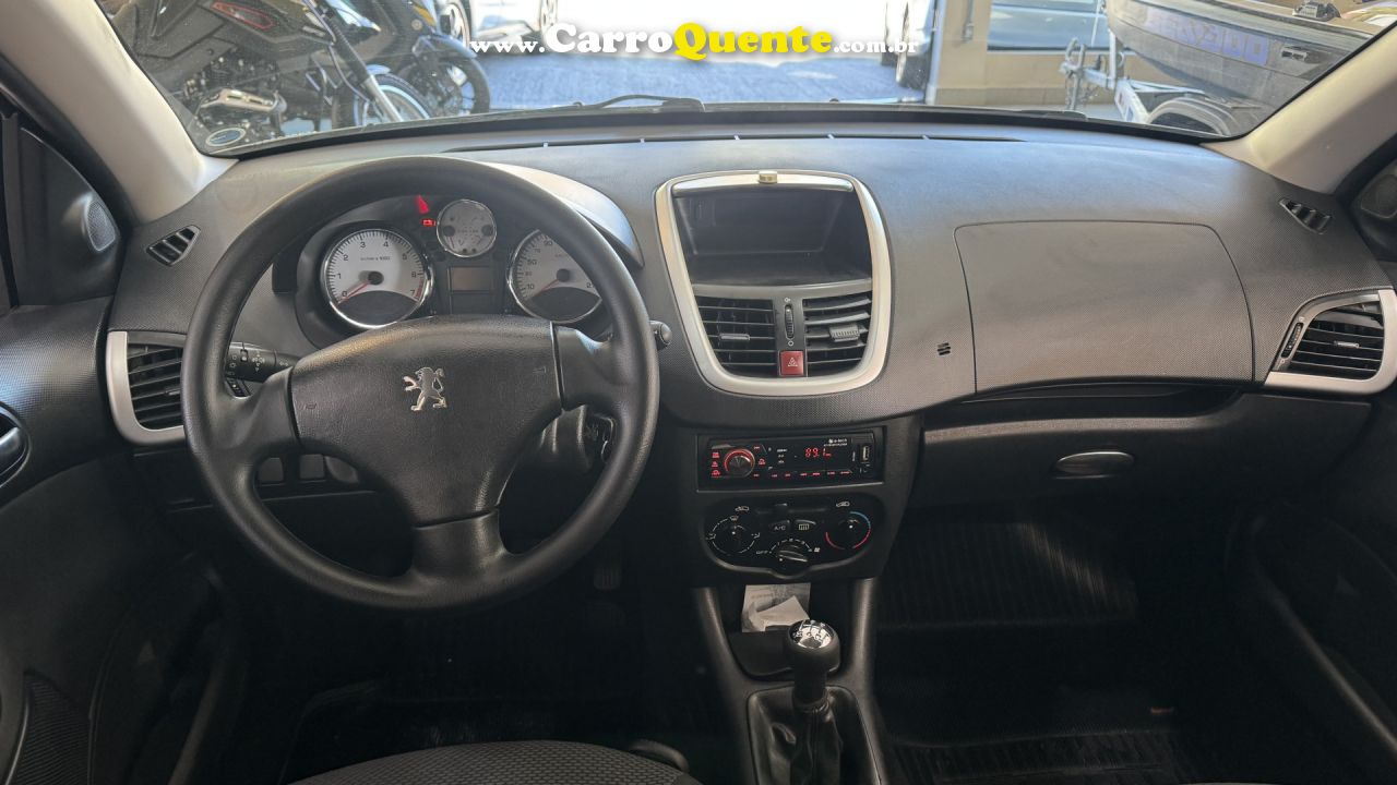 PEUGEOT   207 XR 1.4 FLEX 8V 5P   PRATA 2013 1.4 FLEX - Loja