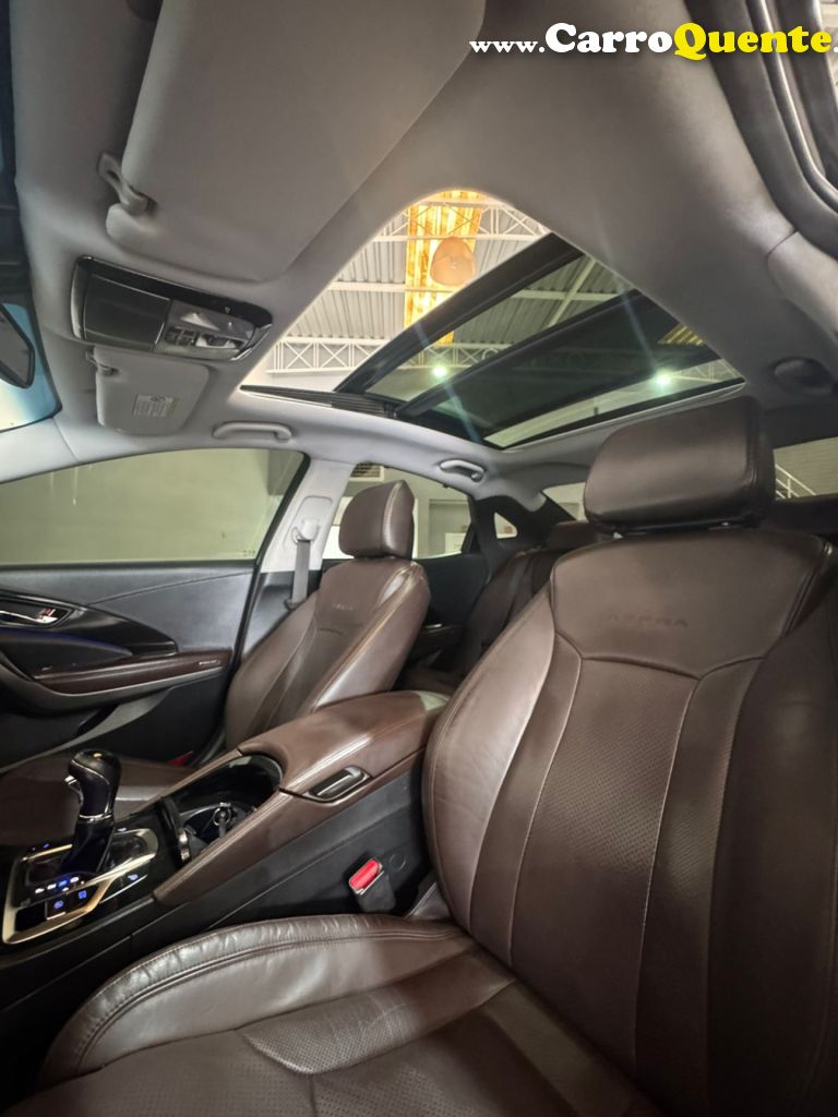 HYUNDAI   AZERA 3.0 V6 24V 4P AUT.   PRETO 2012 3.0 GASOLINA - Loja