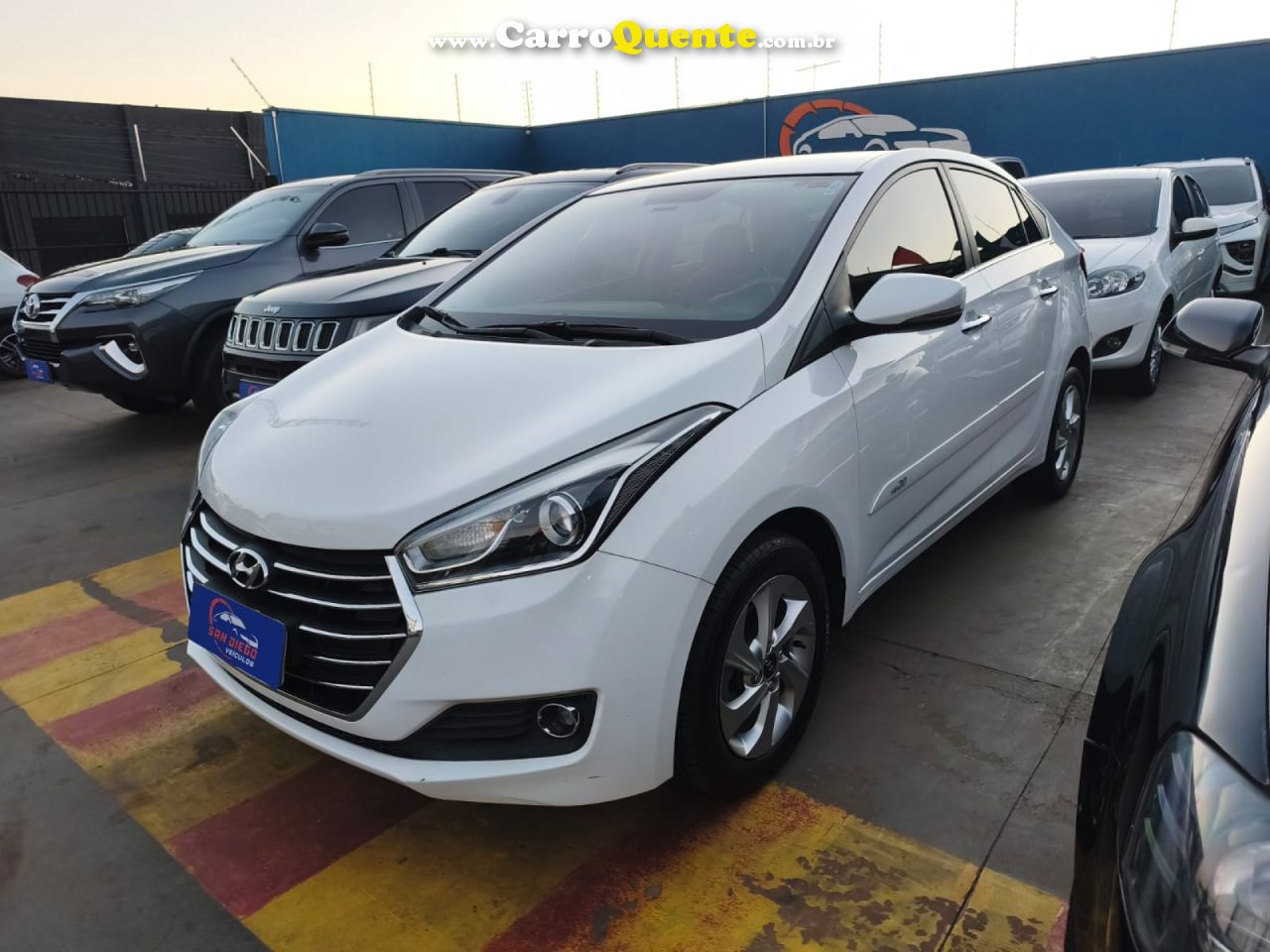HYUNDAI   HB20S PREMIUM 1.6 FLEX 16V AUT. 4P   BRANCO 2017 1.6 FLEX - Loja