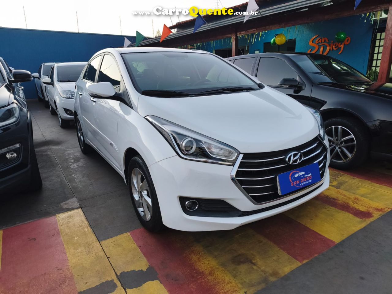 HYUNDAI   HB20S PREMIUM 1.6 FLEX 16V AUT. 4P   BRANCO 2017 1.6 FLEX - Loja