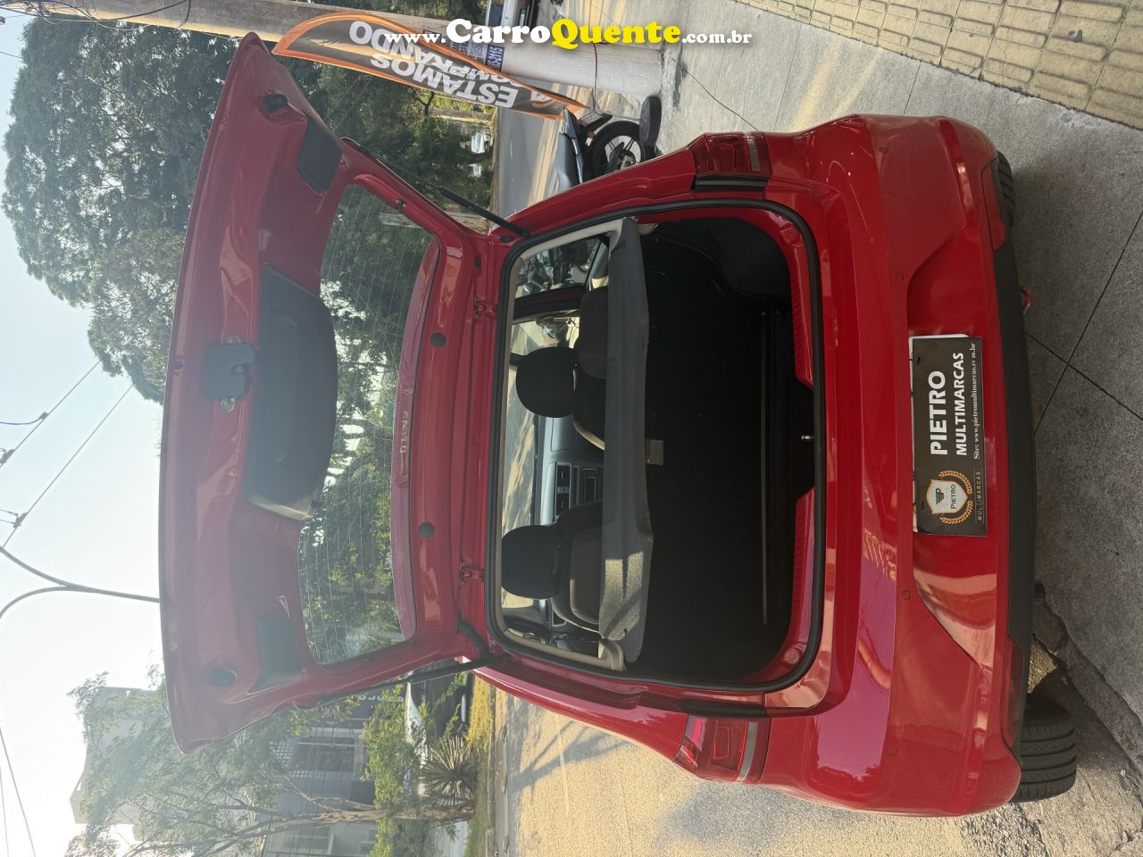 VOLKSWAGEN   FOX COMFORTLINE 1.6 FLEX 8V 5P   VERMELHO 2016 1.6 FLEX - Loja
