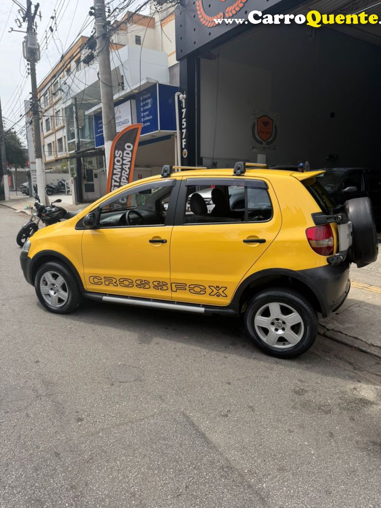 VOLKSWAGEN   CROSSFOX 1.6 MI TOTAL FLEX 8V 5P   AMARELO 2006 1.6 FLEX - Loja