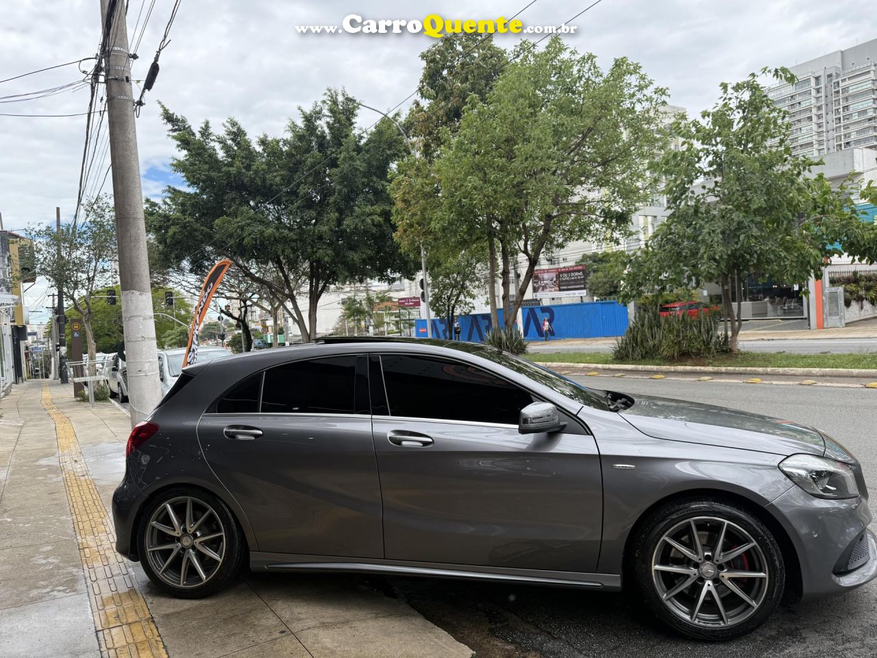 MERCEDES-BENZ   CLASSE A 250 2.0 TB SPORT AUT.   CINZA 2016 2.0 GASOLINA - Loja