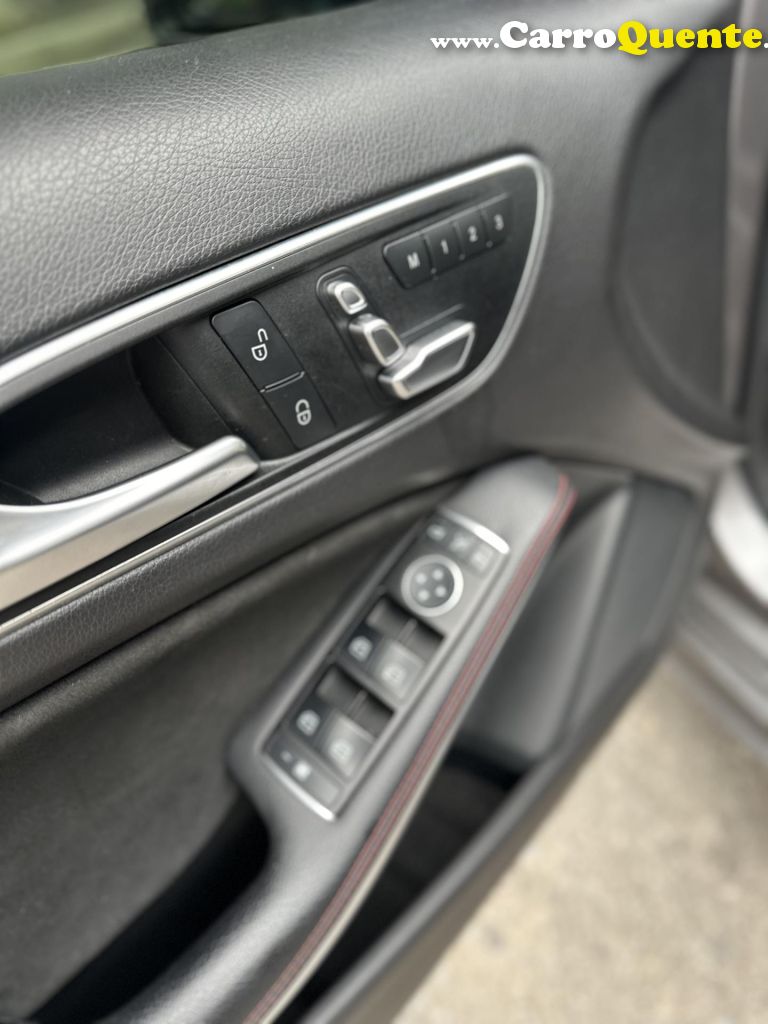 MERCEDES-BENZ   CLASSE A 250 2.0 TB SPORT AUT.   CINZA 2016 2.0 GASOLINA - Loja