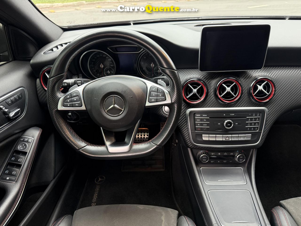 MERCEDES-BENZ   CLASSE A 250 2.0 TB SPORT AUT.   CINZA 2016 2.0 GASOLINA - Loja