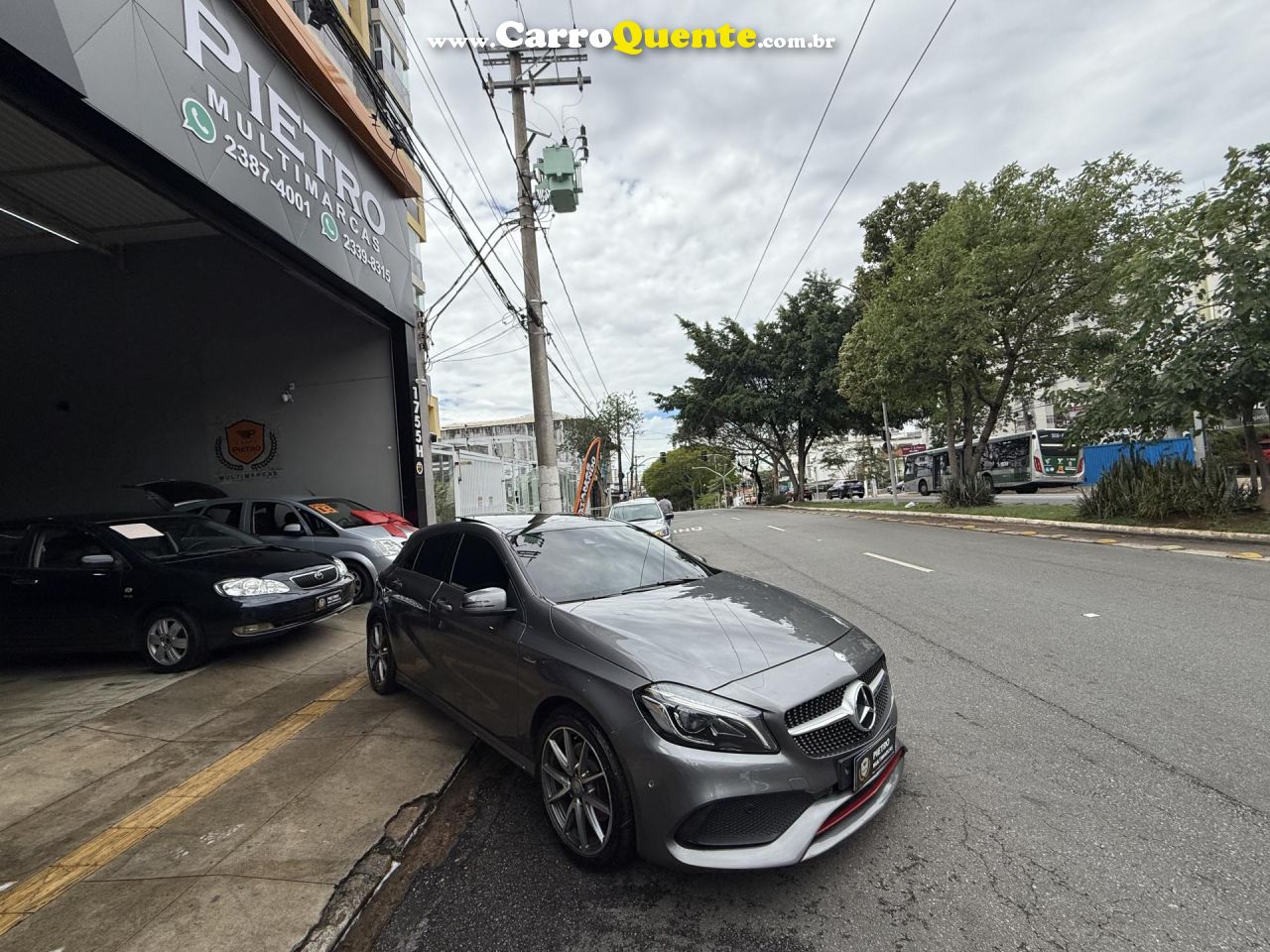 MERCEDES-BENZ   CLASSE A 250 2.0 TB SPORT AUT.   CINZA 2016 2.0 GASOLINA - Loja