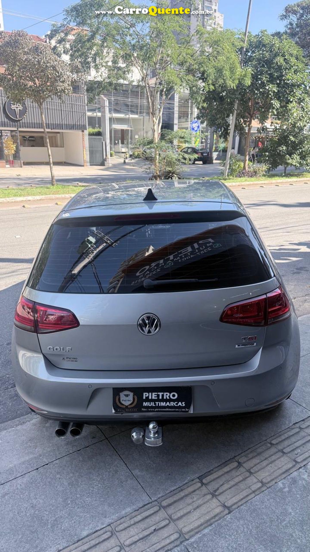 VOLKSWAGEN   GOLF COMFORTLINE 1.4 TSI 140CV AUT.   PRATA 2015 1.4 GASOLINA - Loja