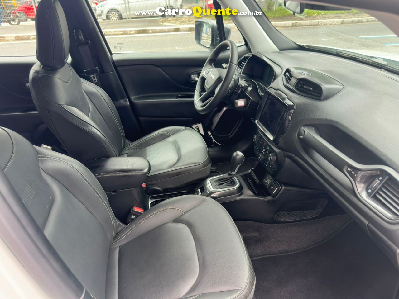 JEEP   RENEGADE LONG. T270 1.3 TB 4X2 FLEX AUT.   BRANCO 2025 1.3 FLEX - Loja