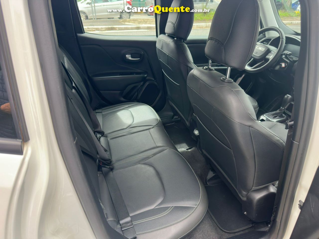 JEEP   RENEGADE LONG. T270 1.3 TB 4X2 FLEX AUT.   BRANCO 2025 1.3 FLEX - Loja