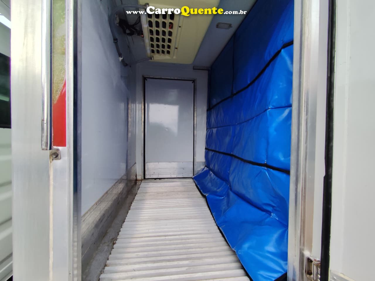 IVECO   DAILY CHASSI 55C16 2P (DIESEL)   BRANCO 2010 155cv DIESEL - Loja