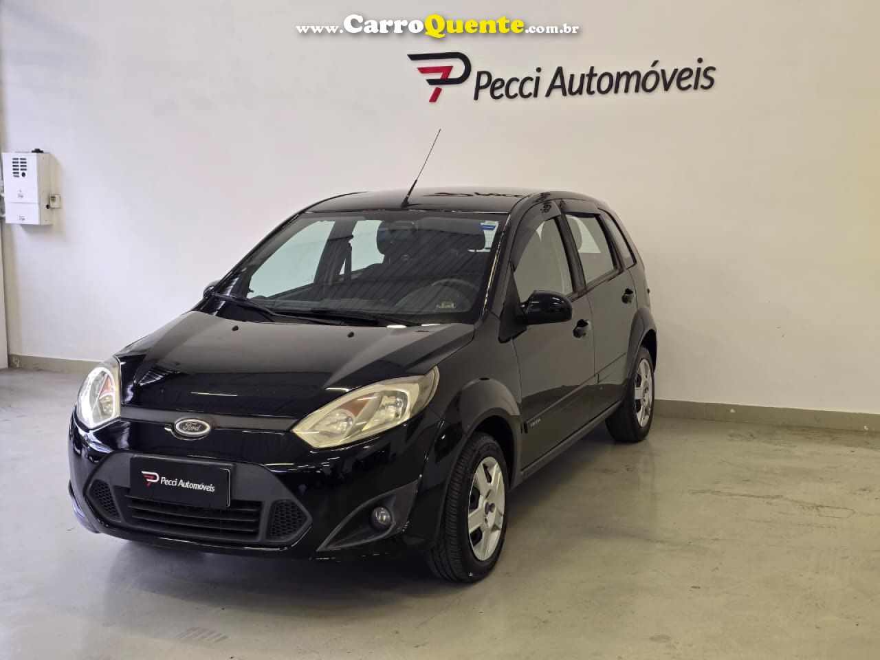 FORD   FIESTA 1.6 16V FLEX MEC. 5P   PRETO 2014 1.6 FLEX - Loja