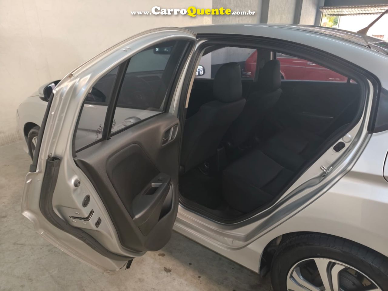 HONDA   CITY SEDAN LX 1.5 FLEX 16V 4P AUT.   PRATA 2015 1.5 FLEX - Loja