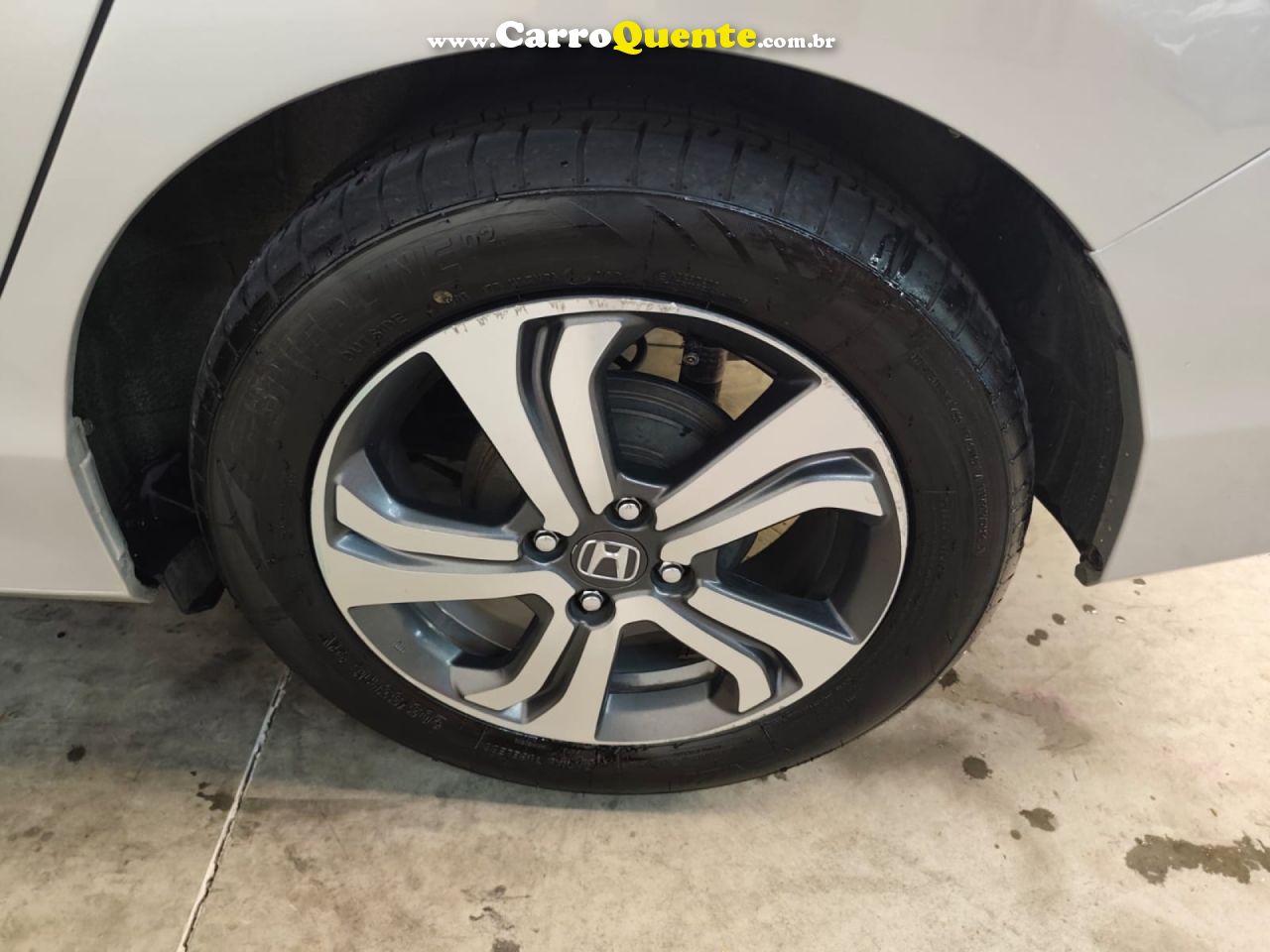 HONDA   CITY SEDAN LX 1.5 FLEX 16V 4P AUT.   PRATA 2015 1.5 FLEX - Loja
