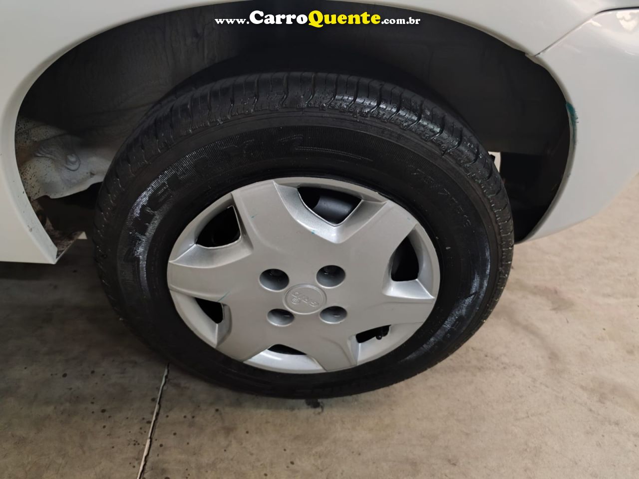 CHEVROLET   CELTA SPIRIT LT 1.0 MPFI 8V FLEXP. 5P   BRANCO 2012 1.0 FLEX - Loja