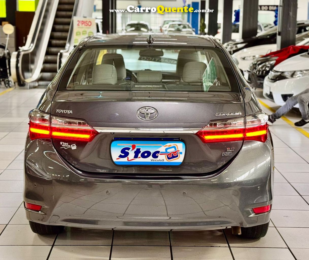 TOYOTA   COROLLA XEI 2.0 FLEX 16V AUT.   CINZA 2018 2.0 FLEX - Loja