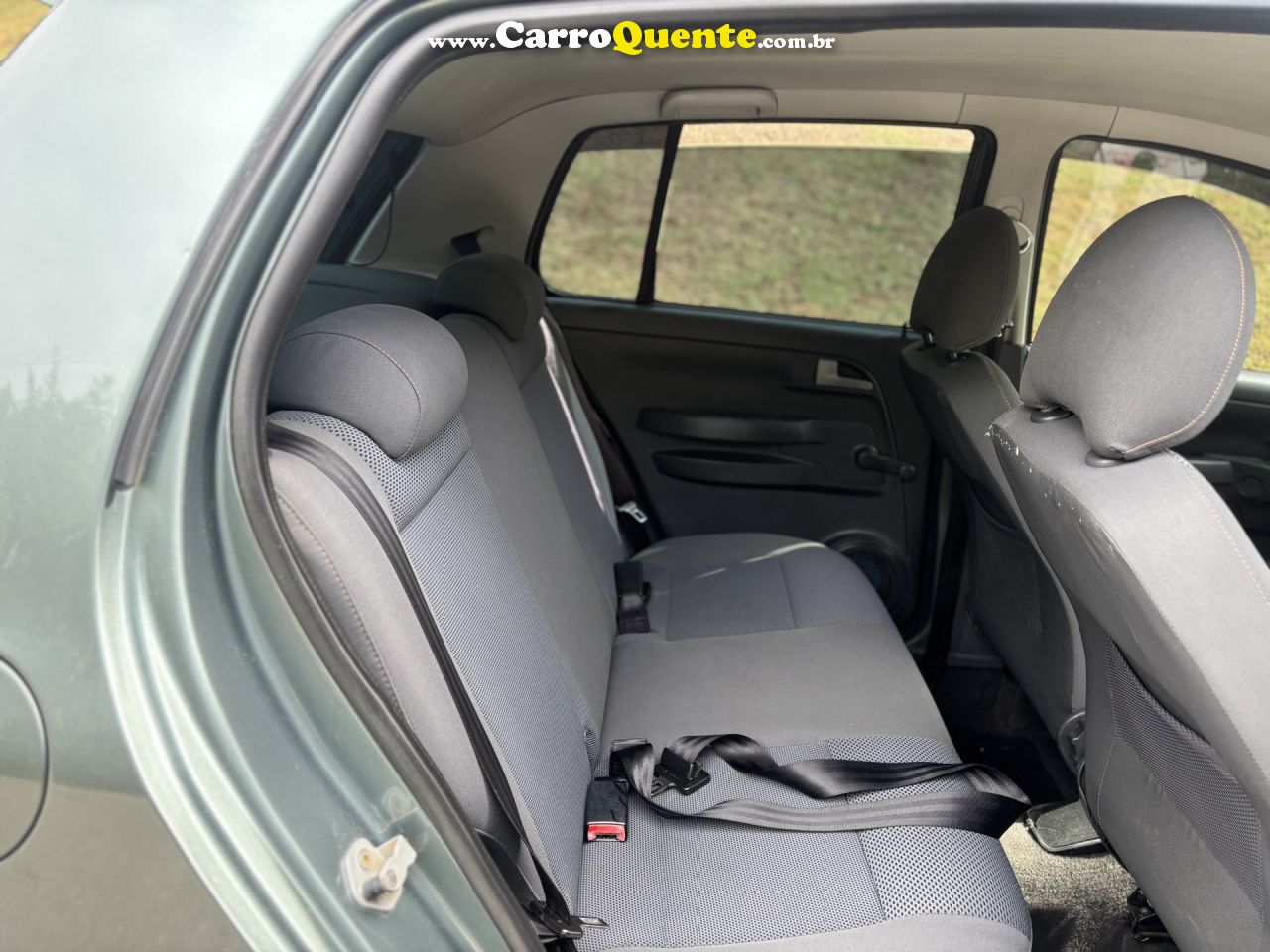 VOLKSWAGEN   FOX 1.0 MI TOTAL FLEX 8V 5P   CINZA 2010 1.0 FLEX - Loja