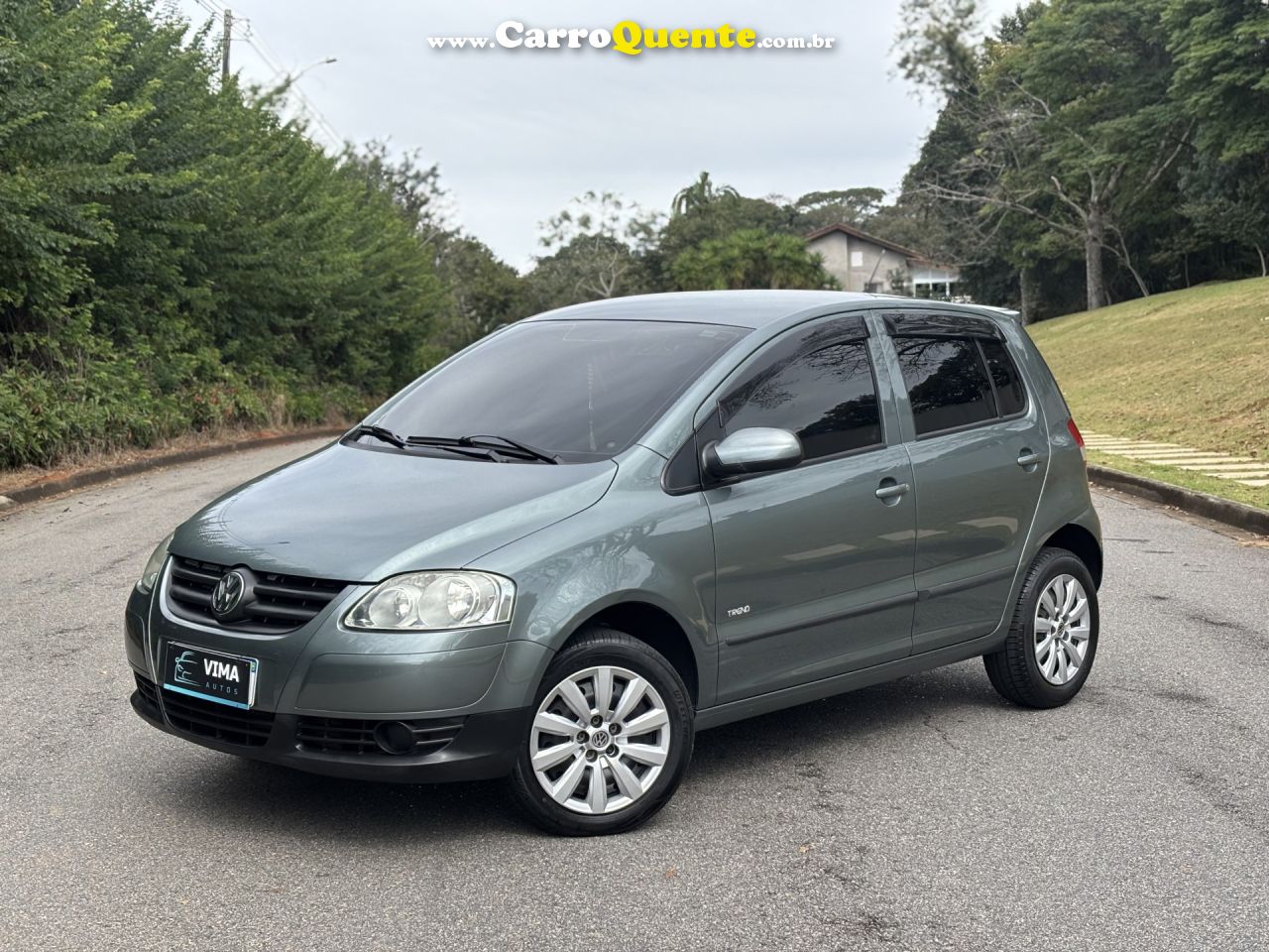 VOLKSWAGEN   FOX 1.0 MI TOTAL FLEX 8V 5P   CINZA 2010 1.0 FLEX - Loja