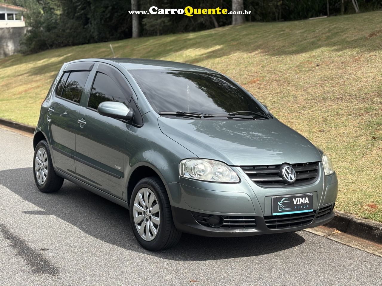 VOLKSWAGEN   FOX 1.0 MI TOTAL FLEX 8V 5P   CINZA 2010 1.0 FLEX - Loja